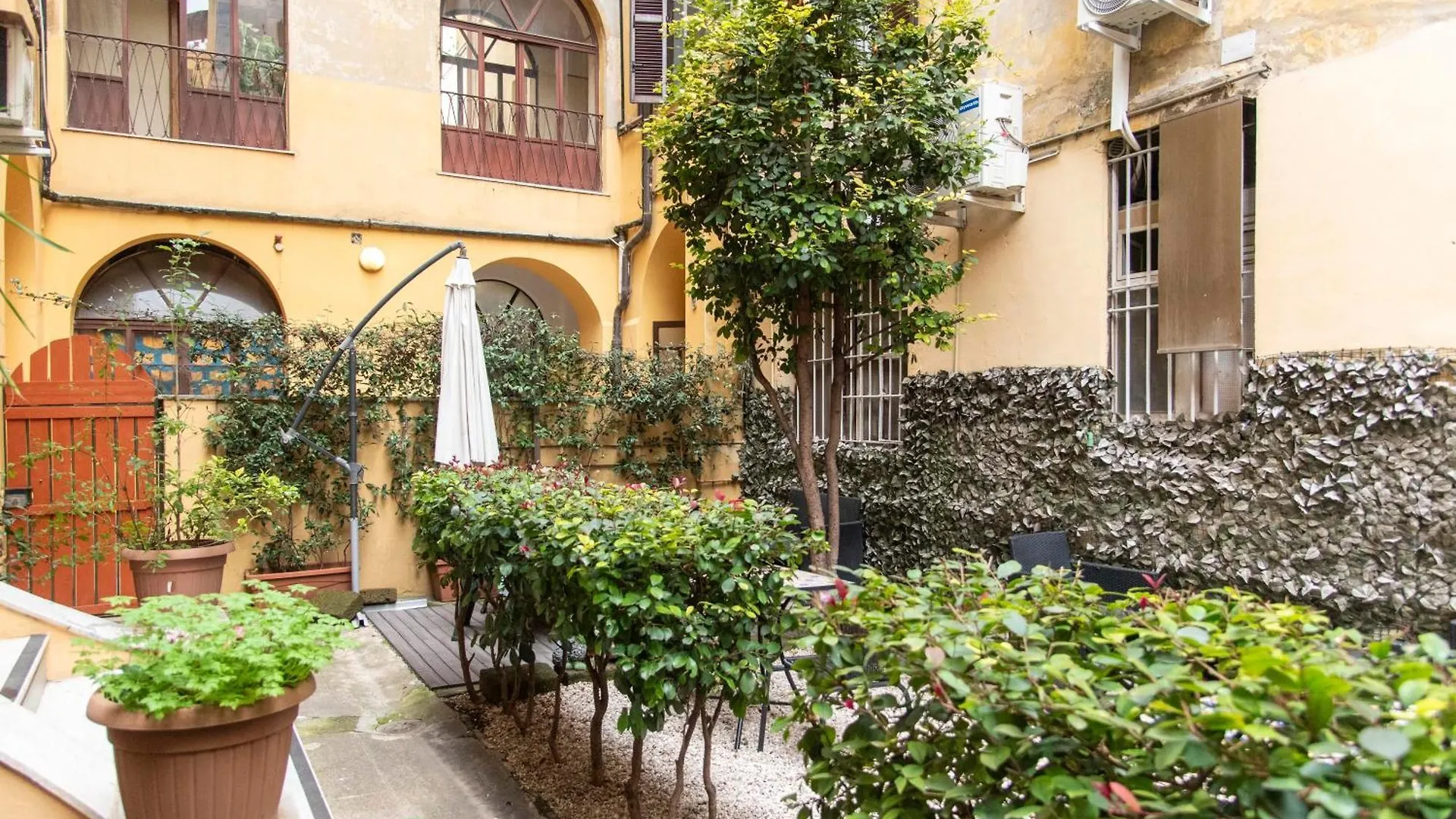 Parri Silton Hotel Rome Guest house